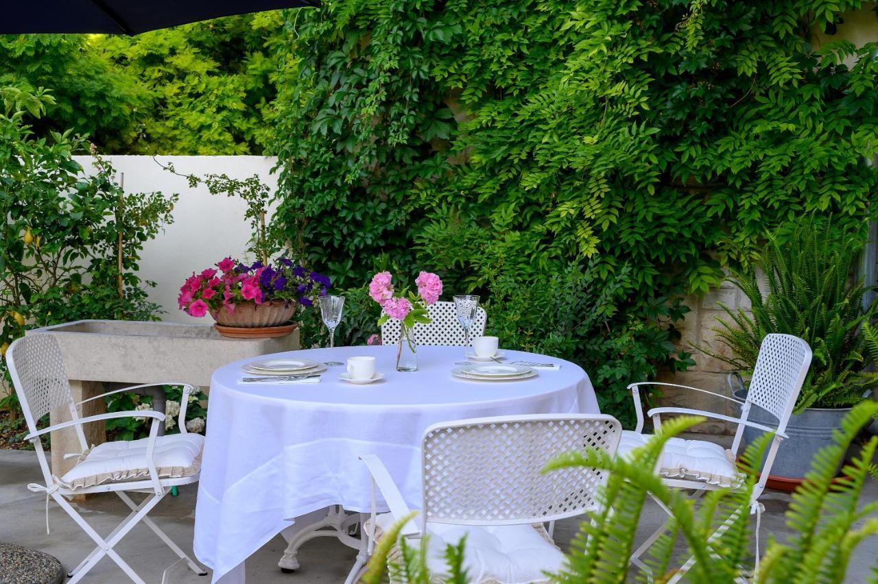 Palace Schoen Milesi - Esense Of Prestige - Private Pool - Free Parking - Old Money Style Luxury Rooms - Walking Distance To The Old Town, The Beach And All Amenities - Buralux Properties Split Eksteriør bilde